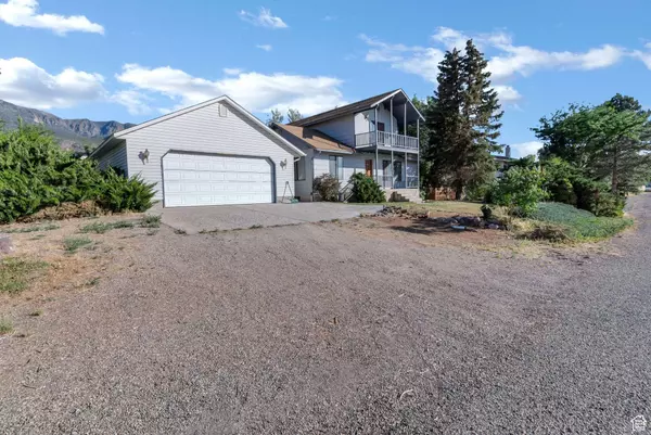 458 E 200 S, Annabella, UT 84711