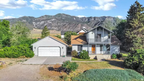 458 E 200 S, Annabella, UT 84711