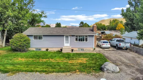 255 E 100 N, Glenwood, UT 84730