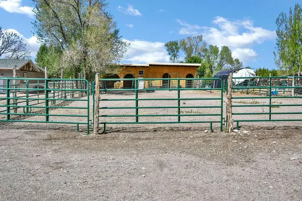 195 S 200 E, Monroe, UT 84754