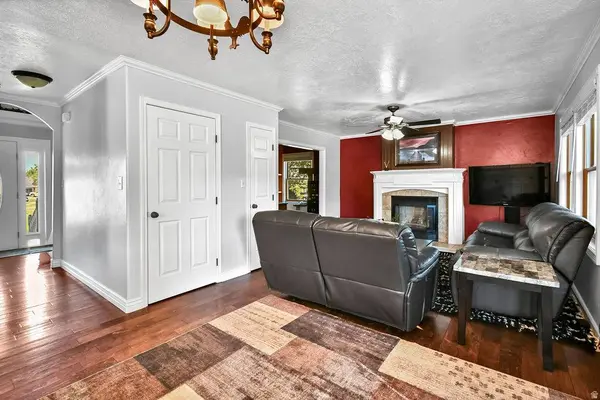 1095 W 600 S, Richfield, UT 84701