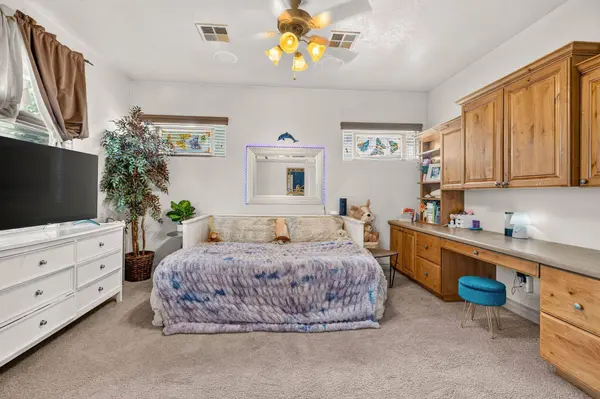 3611 Sagebrush DR, Santa Clara, UT 84765