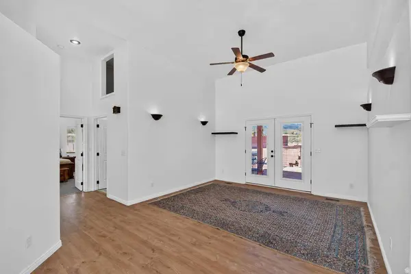 64 S 400 W, Aurora, UT 84620