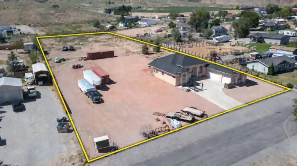 64 S 400 W, Aurora, UT 84620