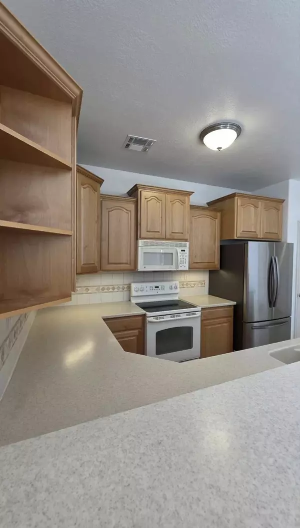 Hurricane, UT 84737-2379,2331 S 675 W