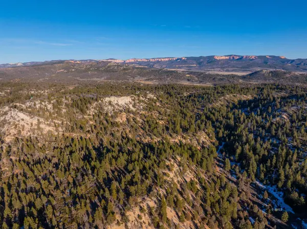 Long Valley, Alton, UT 84710