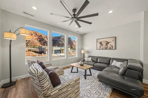 587 E El Valle Dr, Kanab, UT 84741