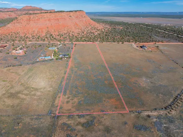 Crescent Butte Trail, Kanab, UT 84741