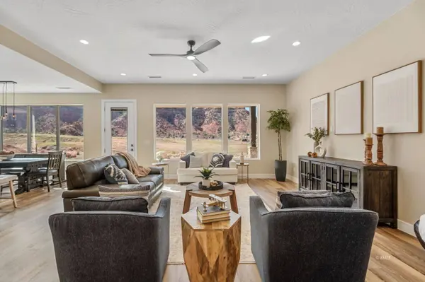 596 E Rainmaker Rd, Kanab, UT 84741