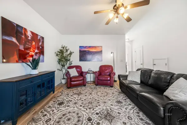 300 E 300 #N #I-8, Kanab, UT 84741