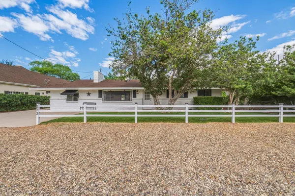 373 S 100 #W, Kanab, UT 84741