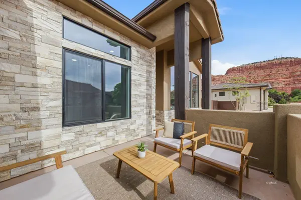 232 W Ladera Ln, Kanab, UT 84741