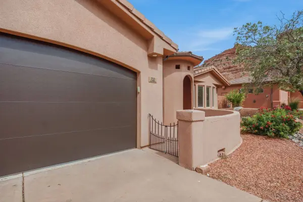 350 NW LOS BARANCOS Ln, Kanab, UT 84741