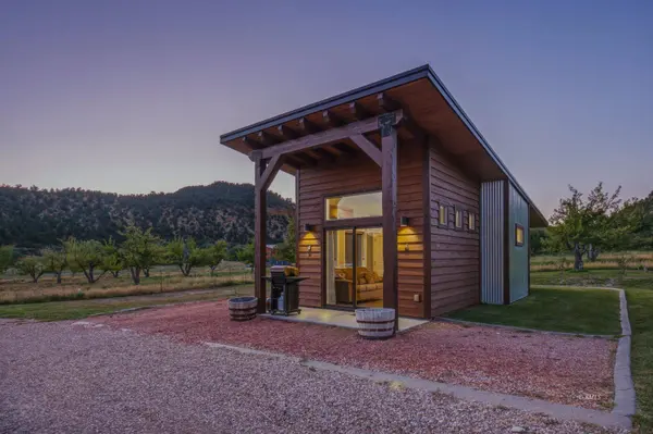 75 N Main St, Glendale, UT 84729