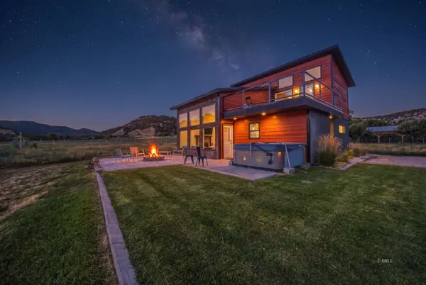75 N Main St, Glendale, UT 84729