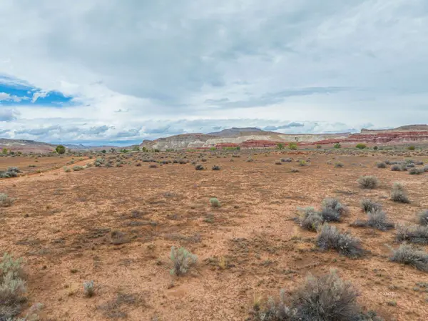 Long Valley Rd., New Paria, UT 84741