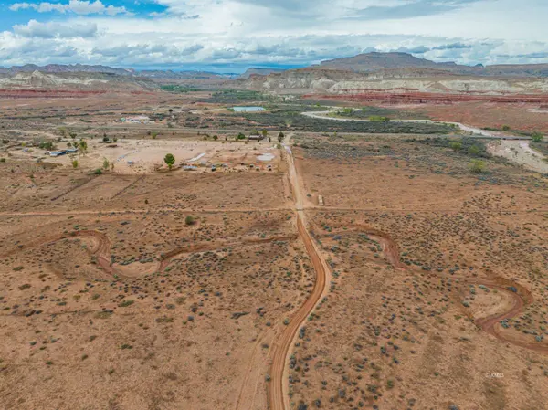 Long Valley Rd., New Paria, UT 84741