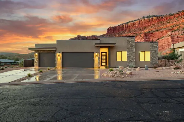 583 E El Valle Dr