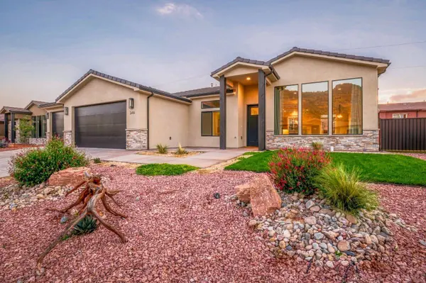 248 W Ladera Ln, Kanab, UT 84741