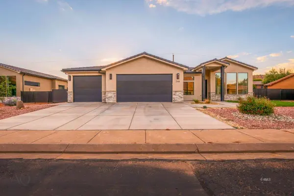 248 W Ladera Ln