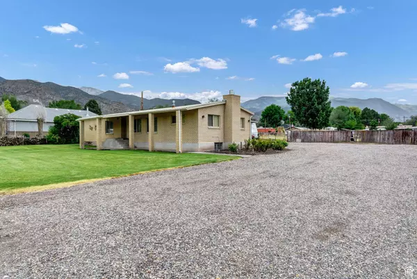 162 E 200 N, Monroe, UT 84754
