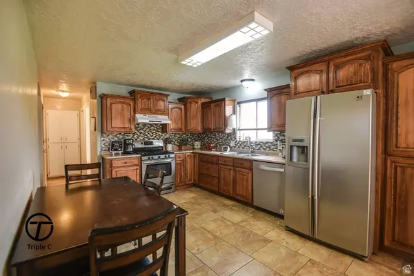 273 S 700 W, Parowan, UT 84761