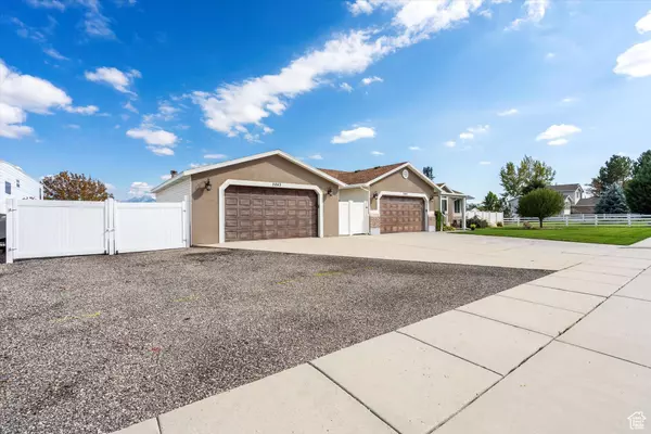 7043 S ORION HILL RD, West Jordan, UT 84081