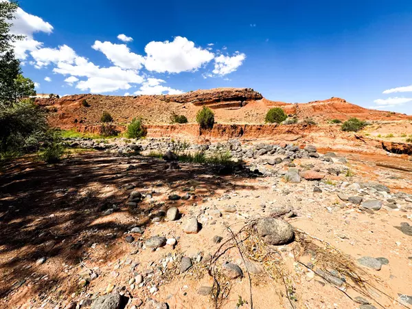 Parcel #02-0012-0689, Torrey, UT 84775