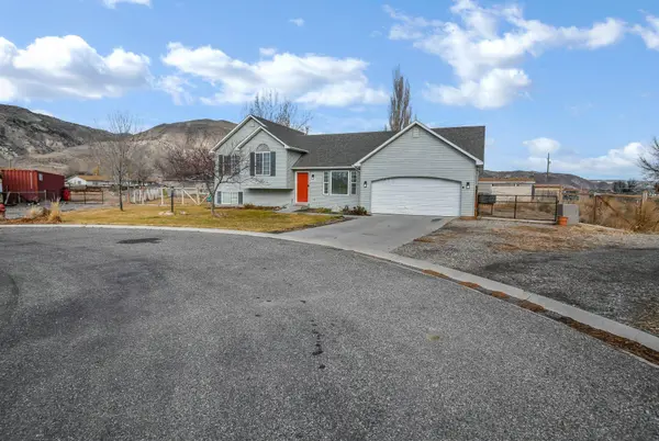 272 N 350 E, Elsinore, UT 84724
