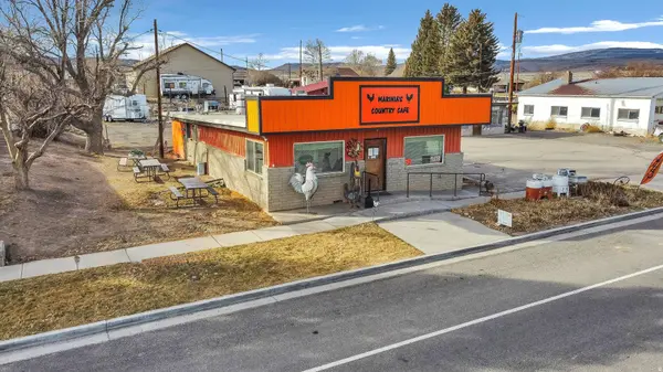 289 N Main ST, Loa, UT 84747