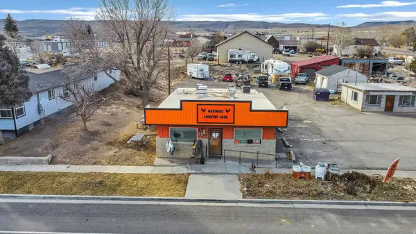 289 N Main ST, Loa, UT 84747