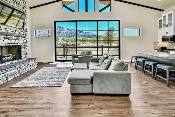 275 N 400 E, Annabella, UT 84711