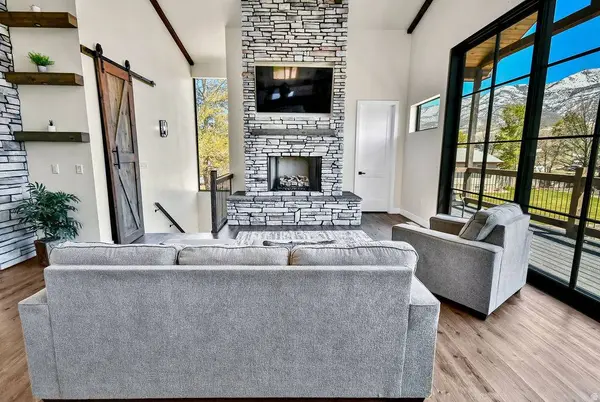 275 N 400 E, Annabella, UT 84711