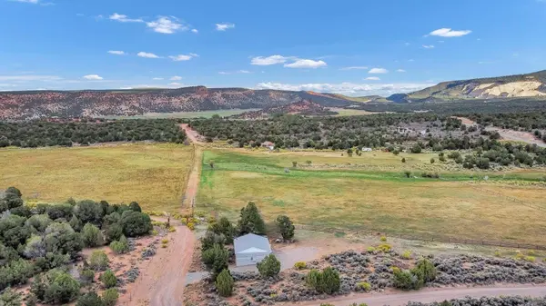 713 W Eagle View Ranch, Teasdale, UT 84773