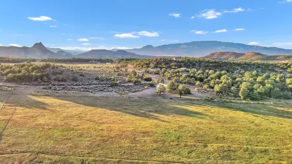 713 W Eagle View Ranch, Teasdale, UT 84773