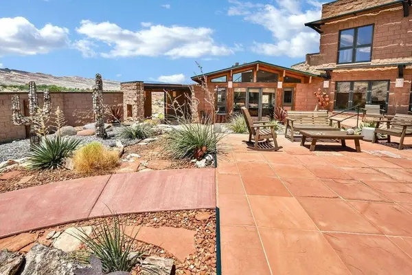 3995 S Desert Grave RD, Torrey, UT 84775
