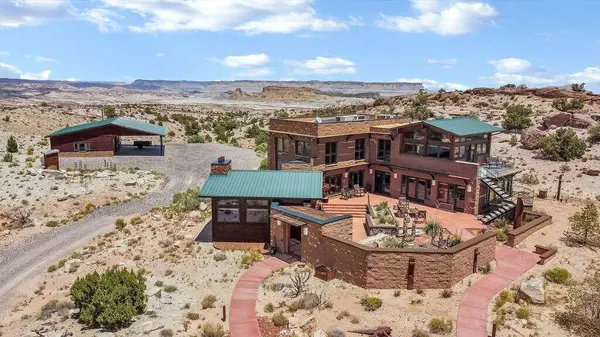 3995 S Desert Grave RD, Torrey, UT 84775