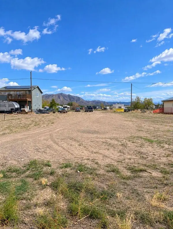 1280 S, Elsinore, UT 84724