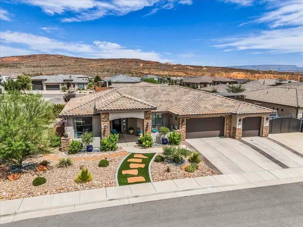 2054 N Red Sky DR, Washington, UT 84780