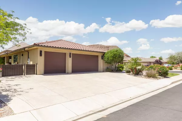 882 E BIRKEN ST, Washington, UT 84780