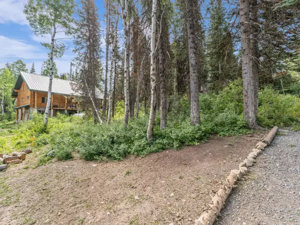 9281 Fox Haven LN, Salt Lake City, UT 84121