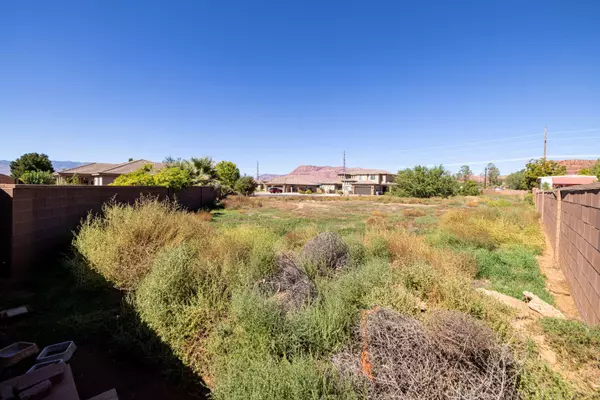 1970 Cir CIR, St George, UT 84770