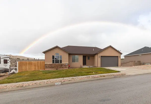 2101 E Ravine Rd RD N, Enoch, UT 84721
