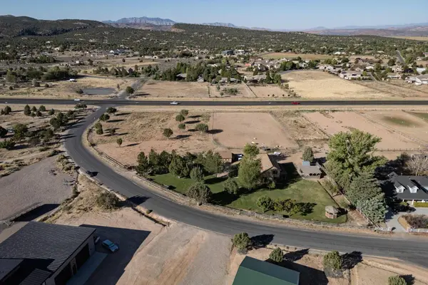 825 N HORSEMANS PARK DR, Dammeron Valley, UT 84783