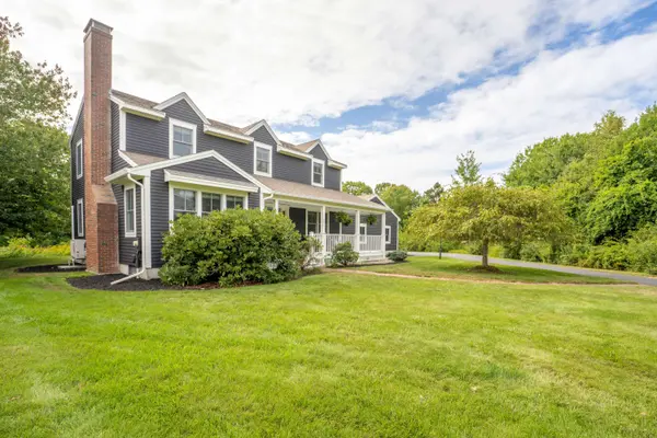 5 Plover LN, Scarborough, ME 04074