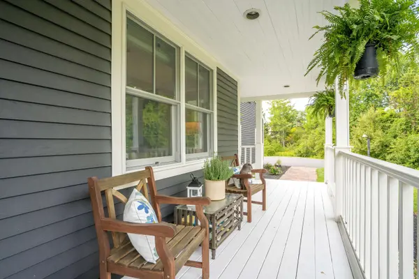 5 Plover LN, Scarborough, ME 04074