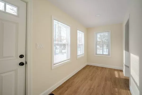 1 Westdale Ave, Wilmington, MA 01887