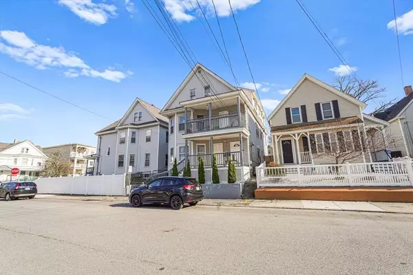 189-191 Abbott St, Lawrence, MA 01843