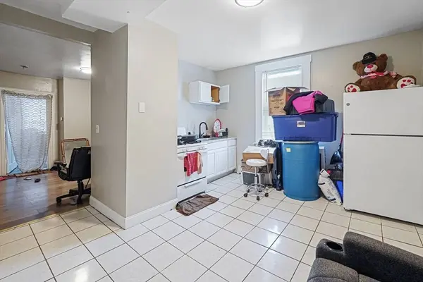 6-8 Hammond, Worcester, MA 01605