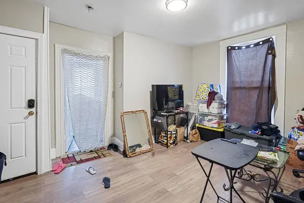 6-8 Hammond, Worcester, MA 01605